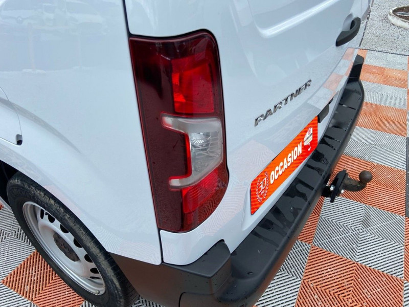 Peugeot Partner BlueHDi 130 EAT8 3 PL GPS Caméra Attelage 2024 - photo n°11 Peugeot Partner BlueHDi 130 EAT8 3 PL GPS Caméra Attelage  occasion à Saïx - photo n°11