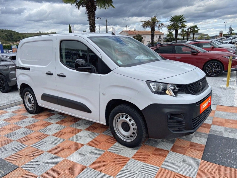 Peugeot Partner BlueHDi 130 EAT8 3 PL GPS Caméra Attelage 2024 - photo n°3 Peugeot Partner BlueHDi 130 EAT8 3 PL GPS Caméra Attelage  occasion à Saïx - photo n°3