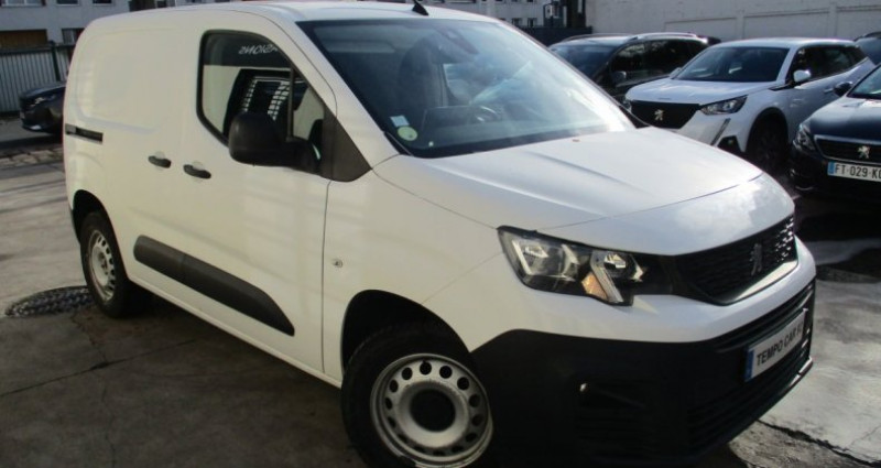 Peugeot Partner FOURGON STANDARD 1000 KG BLUEHDI 130 SetS EAT8 GRIP 2021 - photo n°3 Peugeot Partner FOURGON STANDARD 1000 KG BLUEHDI 130 SetS EAT8 GRIP  occasion à Clamart - photo n°3