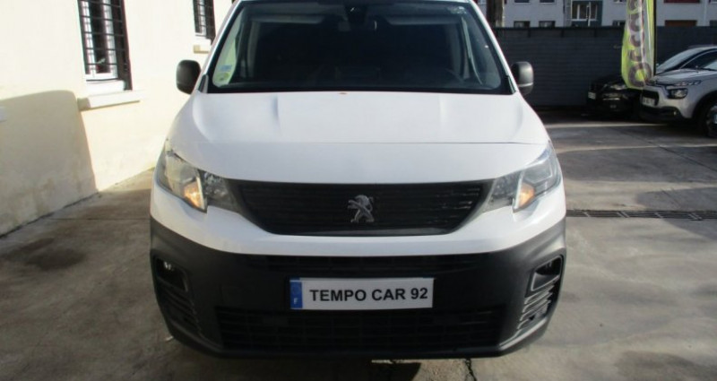 Peugeot Partner FOURGON STANDARD 1000 KG BLUEHDI 130 SetS EAT8 GRIP 2021 - photo n°2 Peugeot Partner FOURGON STANDARD 1000 KG BLUEHDI 130 SetS EAT8 GRIP  occasion à Clamart - photo n°2