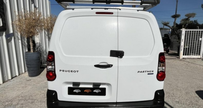 Peugeot Partner Long 1.6 BlueHDi S&S - 100 II 2008 FOURGON Premium PHASE 3 2016 - photo n°5 Peugeot Partner Long 1.6 BlueHDi S&S - 100 II 2008 FOURGON Premium PHASE 3  occasion à Le Muy - photo n°5