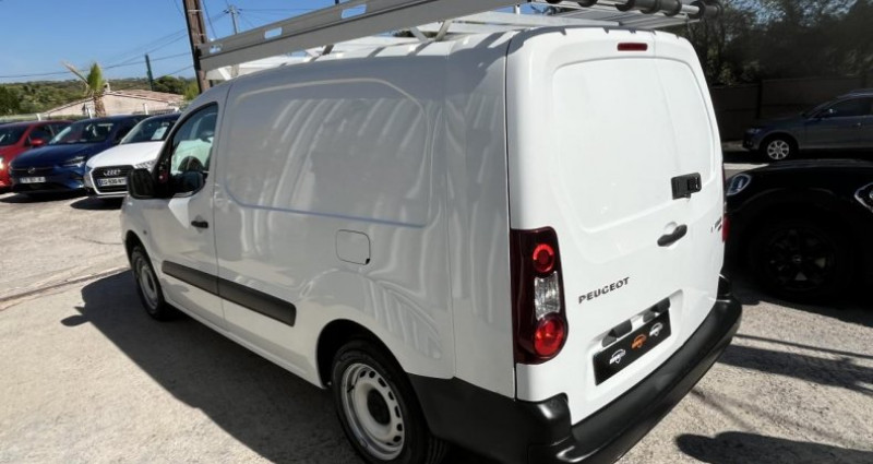 Peugeot Partner Long 1.6 BlueHDi S&S - 100 II 2008 FOURGON Premium PHASE 3 2016 - photo n°4 Peugeot Partner Long 1.6 BlueHDi S&S - 100 II 2008 FOURGON Premium PHASE 3  occasion à Le Muy - photo n°4