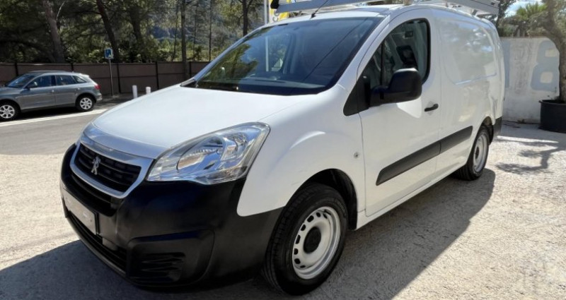 Peugeot Partner Long 1.6 BlueHDi S&S - 100 II 2008 FOURGON Premium PHASE 3 2016 - photo n°3 Peugeot Partner Long 1.6 BlueHDi S&S - 100 II 2008 FOURGON Premium PHASE 3  occasion à Le Muy - photo n°3