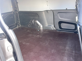 Peugeot Partner PARTNER FOURGON LONG 950 KG BLUEHDI 130 S&S EAT8 ASPHALT 4p  occasion  Lescure-d'Albigeois - photo n19