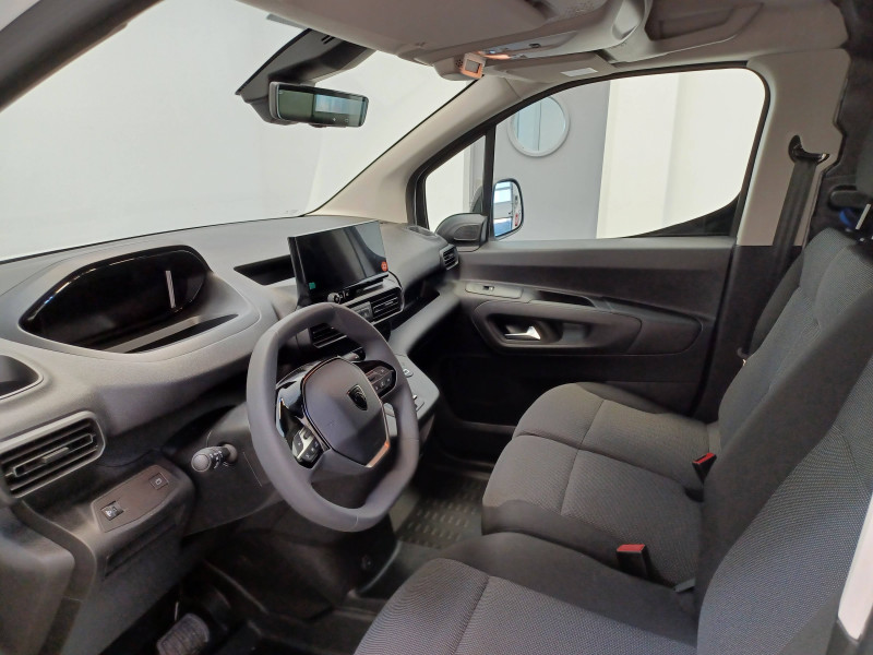 Peugeot Partner PARTNER FOURGON M 650 KG BLUEHDI 100 S&S BVM6  4p 2025 - photo n°9 Peugeot Partner PARTNER FOURGON M 650 KG BLUEHDI 100 S&S BVM6  4p  occasion à Hagetmau - photo n°9