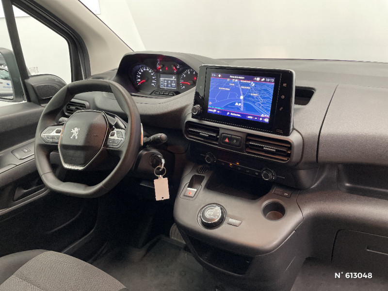 Peugeot Partner STANDARD 650 KG BLUEHDI 130 S&S EAT8 ASPHALT 2021 - photo n°9 Peugeot Partner STANDARD 650 KG BLUEHDI 130 S&S EAT8 ASPHALT  occasion à Meaux - photo n°9