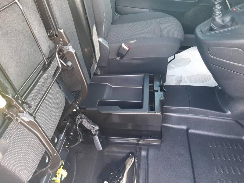 Peugeot Partner XL 950kg BlueHDi 100ch S&S 2024 - photo n°20 Peugeot Partner XL 950kg BlueHDi 100ch S&S  occasion à Vert-Saint-Denis - photo n°20