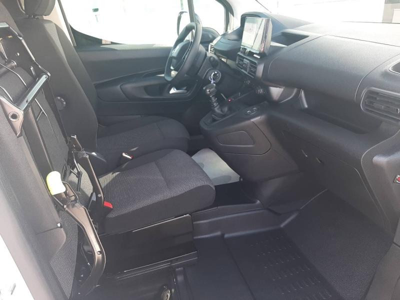 Peugeot Partner XL 950kg BlueHDi 100ch S&S 2024 - photo n°18 Peugeot Partner XL 950kg BlueHDi 100ch S&S  occasion à Vert-Saint-Denis - photo n°18