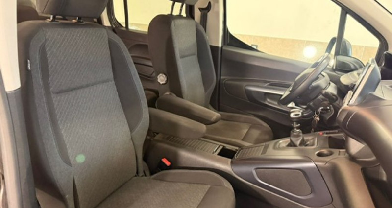 Peugeot Rifter 1.5 BLUEHDI 130cv S&S ALLURE PACK 7PLACES 2021 - photo n°4 Peugeot Rifter 1.5 BLUEHDI 130cv S&S ALLURE PACK 7PLACES  occasion à La Buisse - photo n°4