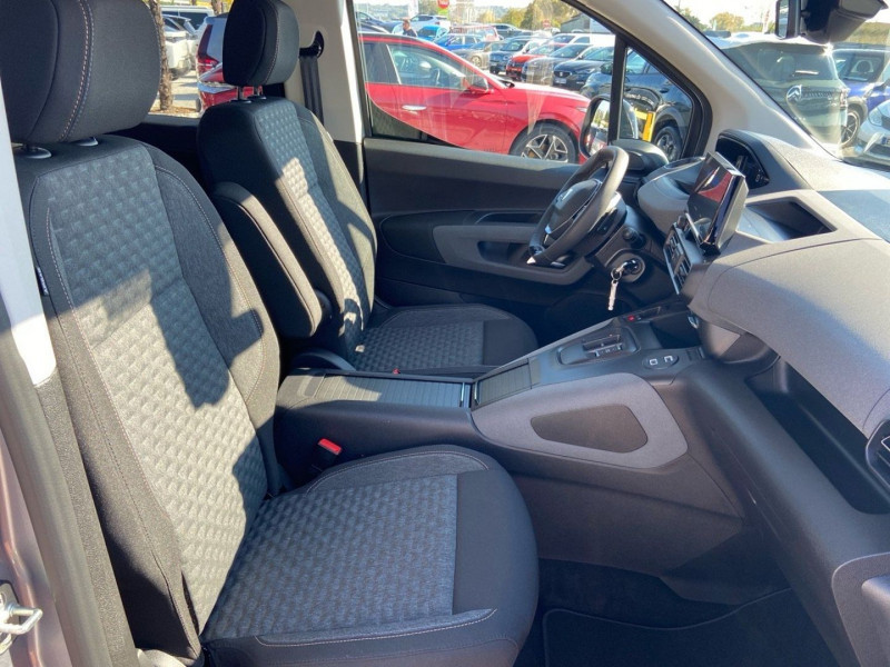 Peugeot Rifter BlueHDi 130 EAT8 GT Pack Connect 2025 - photo n°19 Peugeot Rifter BlueHDi 130 EAT8 GT Pack Connect  occasion à Lescure-d'Albigeois - photo n°19