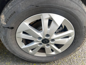 Peugeot Rifter Rifter M BlueHDi 100 S&S BVM6 5pl Allure 5p  occasion  Lescure-d'Albigeois - photo n18