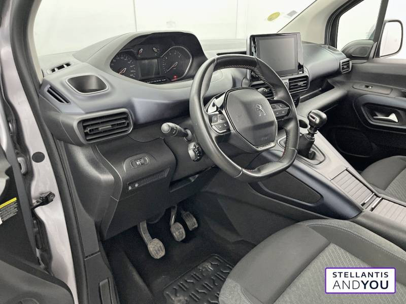 Peugeot Rifter Standard BlueHDi 130 S&S BVM6 Allure  occasion  VILLENEUVE D'ASCQ - photo n9