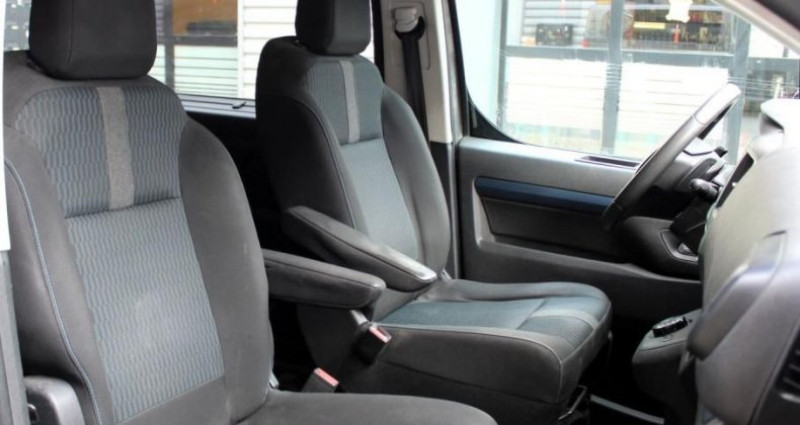 Peugeot Traveller 2.0 BlueHDi 180 ch ACTIVE EAT6 8 PLACES 2016 - photo n°7 Peugeot Traveller 2.0 BlueHDi 180 ch ACTIVE EAT6 8 PLACES  occasion à BELBEUF - photo n°7