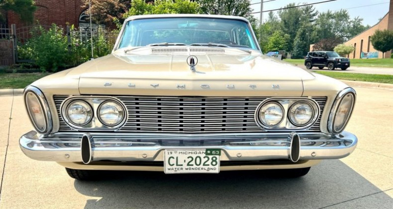 Plymouth Fury  1963 - photo n°2 Plymouth Fury   occasion à LYON - photo n°2