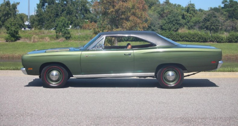 Plymouth Road Runner  1969 - photo n°2 Plymouth Road Runner   occasion à LYON - photo n°2