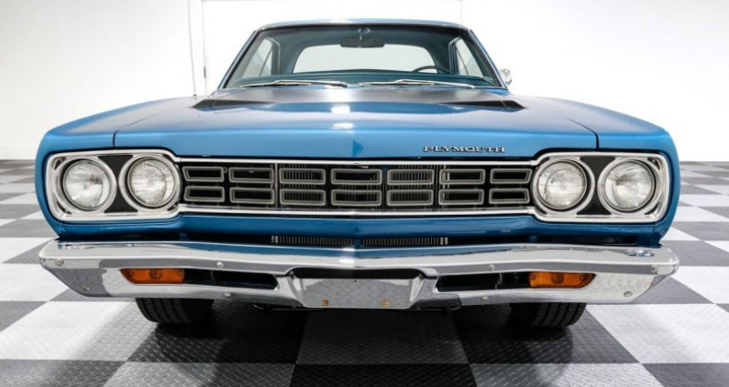Plymouth Road Runner  1968 - photo n°2 Plymouth Road Runner   occasion à LYON - photo n°2