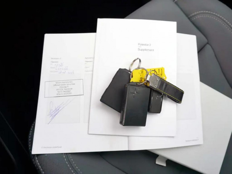 Polestar polestar 2 Long Range Dual Motor Launch Edition 78kWh SOH 92% 2020 - photo n°10 Polestar polestar 2 Long Range Dual Motor Launch Edition 78kWh SOH 92%  occasion à L'Union - photo n°10