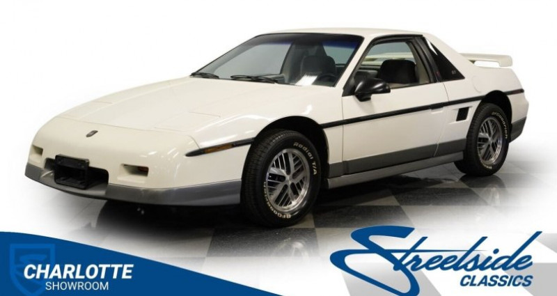 Pontiac Fiero  1985 Pontiac Fiero   occasion à LYON