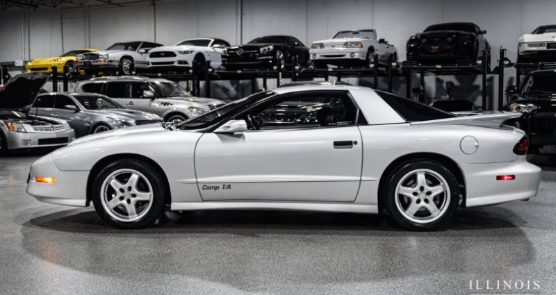 Pontiac Firebird  1995 - photo n°2 Pontiac Firebird   occasion à LYON - photo n°2