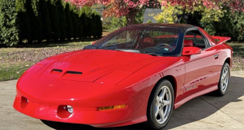 Pontiac Firebird  1996 Pontiac Firebird   occasion à LYON