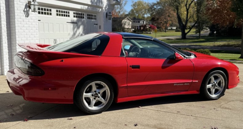 Pontiac Firebird  1996 - photo n°4 Pontiac Firebird   occasion à LYON - photo n°4