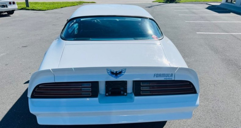 Pontiac Firebird  1977 - photo n°5 Pontiac Firebird   occasion à LYON - photo n°5