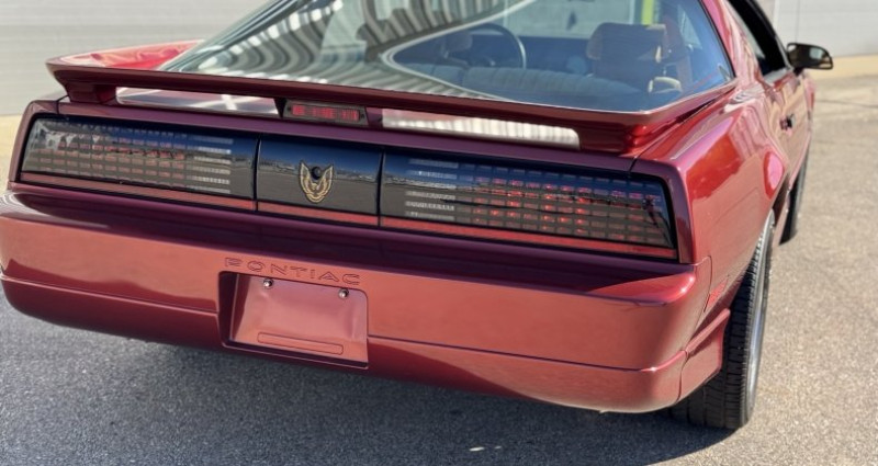 Pontiac Firebird  1987 - photo n°6 Pontiac Firebird   occasion à LYON - photo n°6
