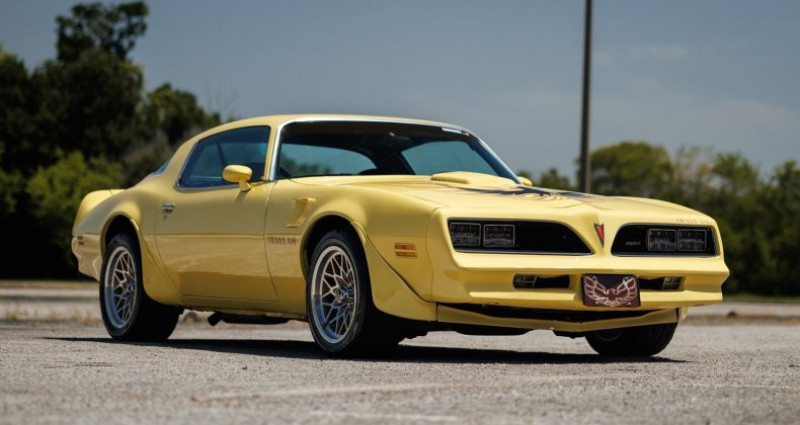 Pontiac Firebird  1977 - photo n°4 Pontiac Firebird   occasion à LYON - photo n°4