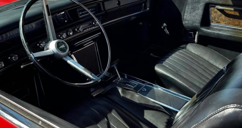 Pontiac Grand Prix  1968 - photo n°4 Pontiac Grand Prix   occasion à LYON - photo n°4