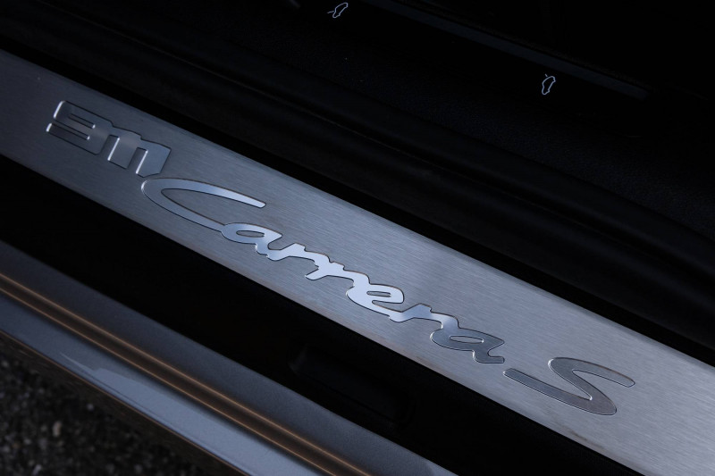 Porsche 911 911 Carrera S Coup 3.0i 450 PDK  2p  occasion  La Motte-Servolex - photo n18