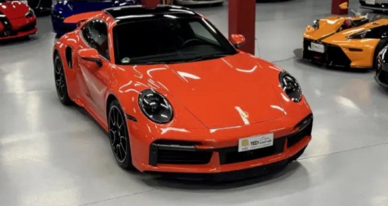 Porsche 911 992 Turbo S 650cv color LAVA  occasion  ENCAMP - photo n3