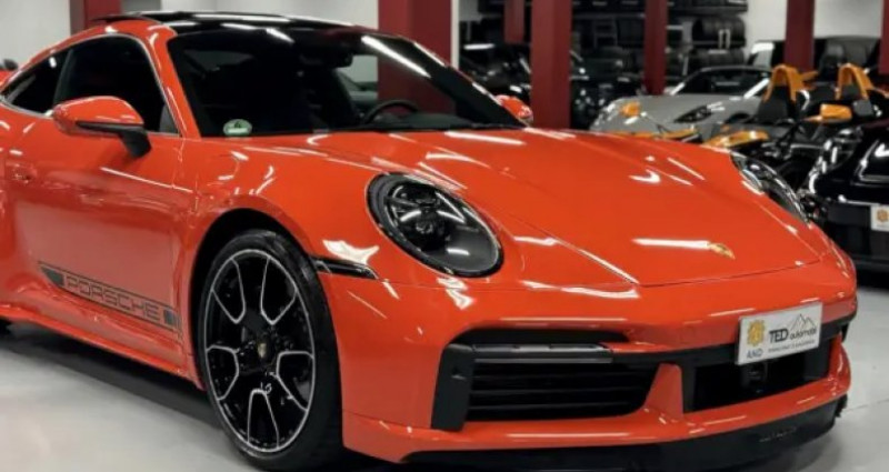 Porsche 911 992 Turbo S 650cv color LAVA  occasion  ENCAMP - photo n4