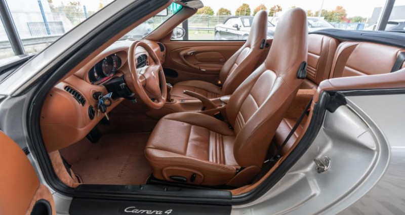 Porsche 911 Cabriolet 3.6i TYPE 996 Carrera 4 2002 - photo n°5 Porsche 911 Cabriolet 3.6i TYPE 996 Carrera 4  occasion à Tôtes - photo n°5