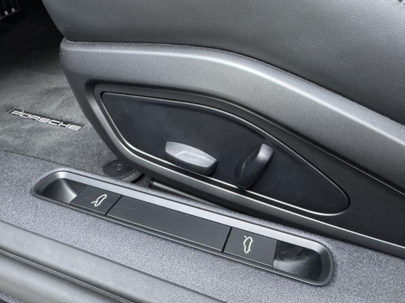 Porsche 911 Carrera GTS LEDMatrix Bose PASM Kamera 2023 - photo n°15 Porsche 911 Carrera GTS LEDMatrix Bose PASM Kamera  occasion à L'Union - photo n°15