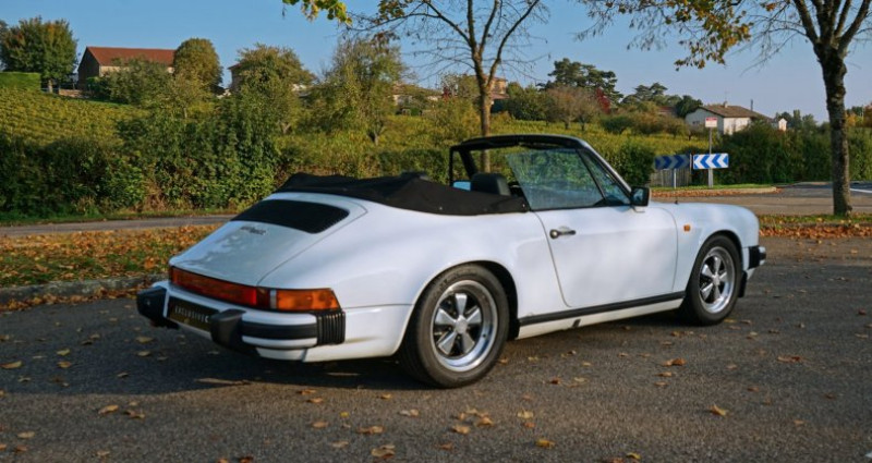 Porsche 911 SC 3.0 Cabriolet blanc Grand Prix 1983 - photo n°7 Porsche 911 SC 3.0 Cabriolet blanc Grand Prix  occasion à LISSIEU - photo n°7
