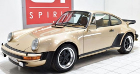 Porsche 911 , garage GT SPIRIT  La Boisse