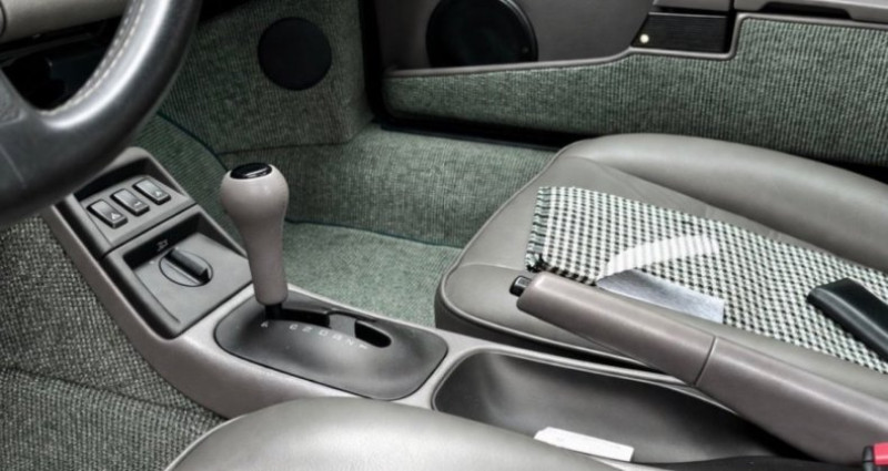 Porsche 911 Types 964 carrera 4 enti�rement restaur�e machine Number  occasion � LA BAULE - photo n�7