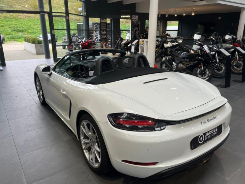 Porsche Boxster 718 Boxster - Cabrio - 2.0L 2016 - photo n°15 Porsche Boxster 718 Boxster - Cabrio - 2.0L  occasion à L'Union - photo n°15