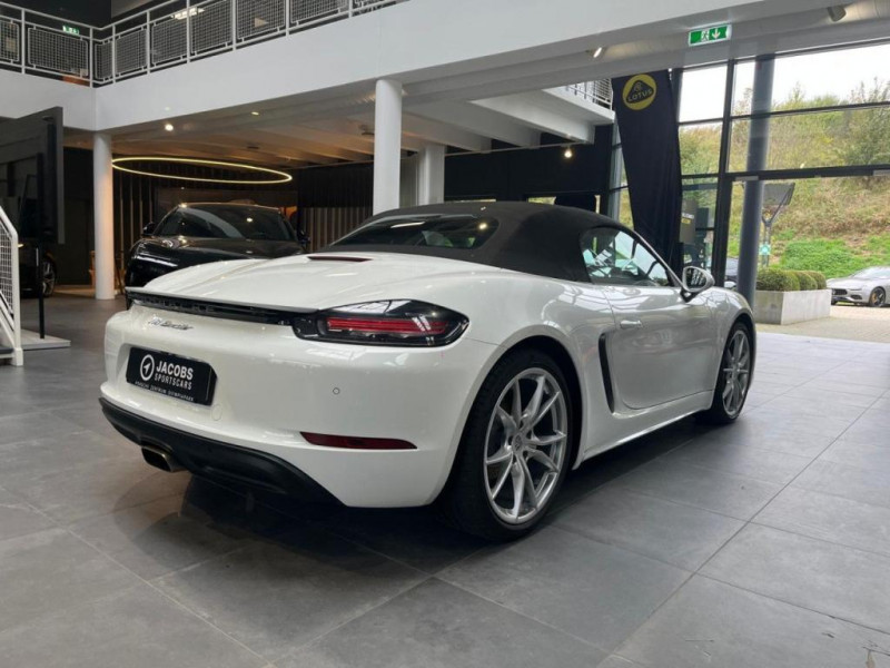 Porsche Boxster 718 Boxster - Cabrio - 2.0L 2016 - photo n°5 Porsche Boxster 718 Boxster - Cabrio - 2.0L  occasion à L'Union - photo n°5