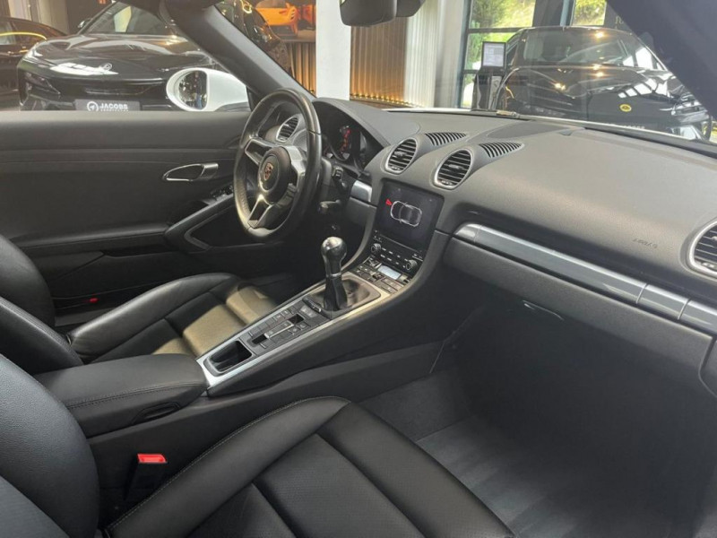 Porsche Boxster 718 Boxster - Cabrio - 2.0L 2016 - photo n°10 Porsche Boxster 718 Boxster - Cabrio - 2.0L  occasion à L'Union - photo n°10