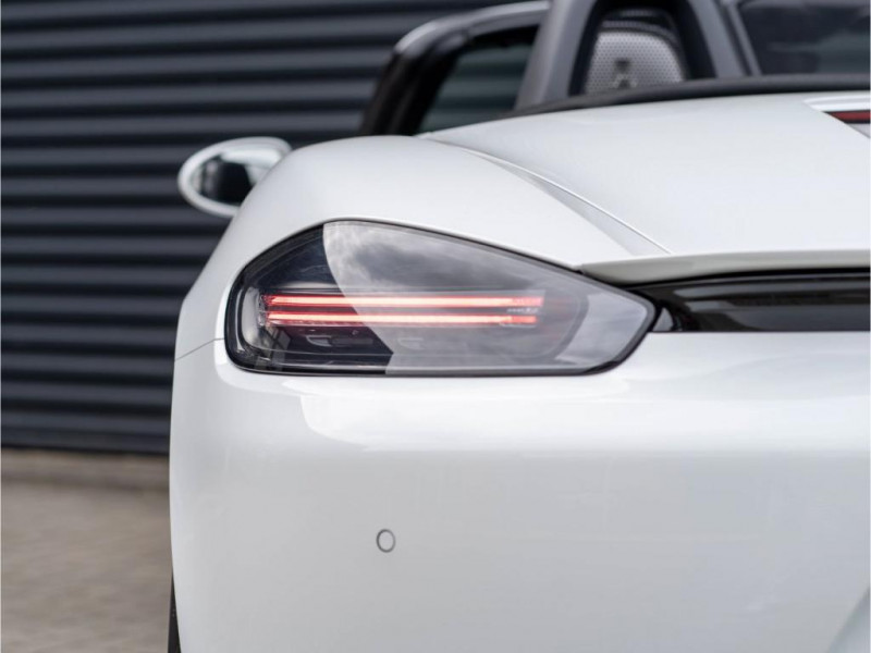 Porsche Boxster GTS 4.0 400 ch PDK  occasion � L'Union - photo n�9