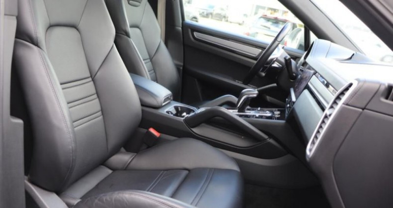 Porsche Cayenne 3.0 E-HYBRID 462H 340 PHEV 14.1KWH PLATINUM EDITION BVA 2023 - photo n°6 Porsche Cayenne 3.0 E-HYBRID 462H 340 PHEV 14.1KWH PLATINUM EDITION BVA  occasion à Jouy-aux-arches - photo n°6