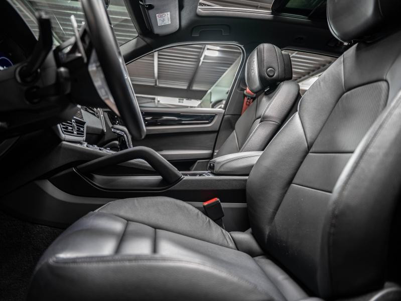 Porsche Cayenne 3.0 V6 462ch E-Hybrid  occasion  CHAMPAGNE AU MONT D OR - photo n8