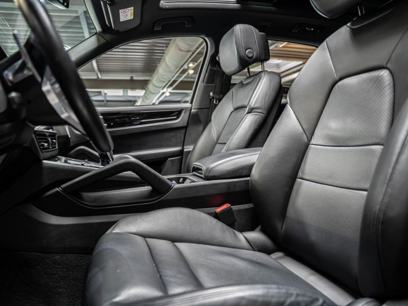 Porsche Cayenne 3.0 V6 462ch E-Hybrid  occasion  CHAMPAGNE AU MONT D OR - photo n8