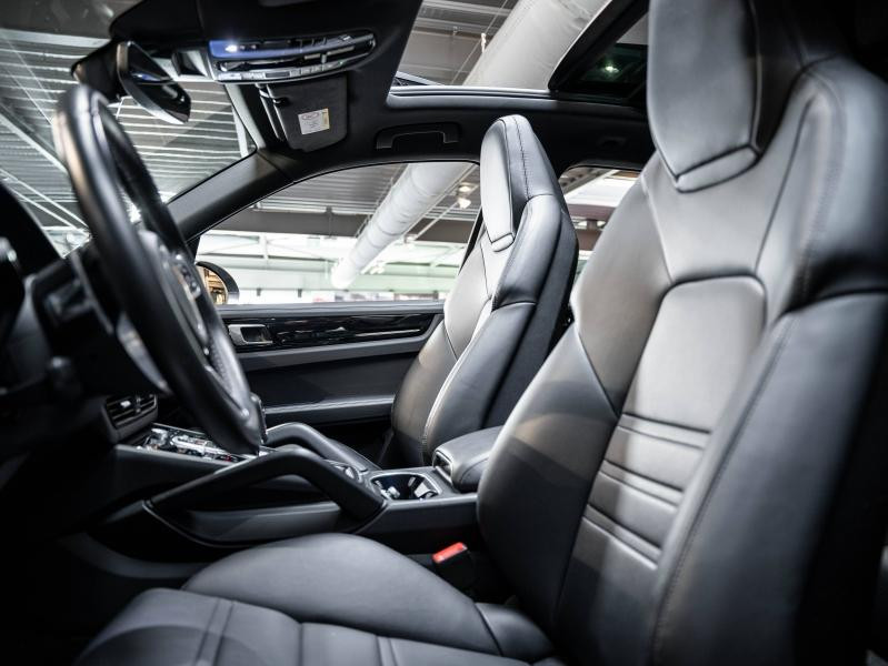 Porsche Cayenne 3.0 V6 462ch E-Hybrid  occasion  CHAMPAGNE AU MONT D OR - photo n8