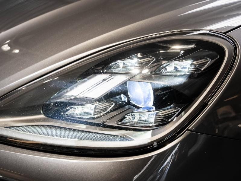 Porsche Cayenne 3.0 V6 462ch E-Hybrid  occasion  CHAMPAGNE AU MONT D OR - photo n10