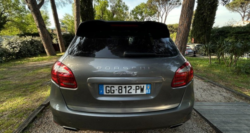 Porsche Cayenne 3.0 V6 S Hybrid Tiptronic / 2�ME MAIN / ENTRETIENS R�CENTS /  occasion � GASSIN - photo n�5