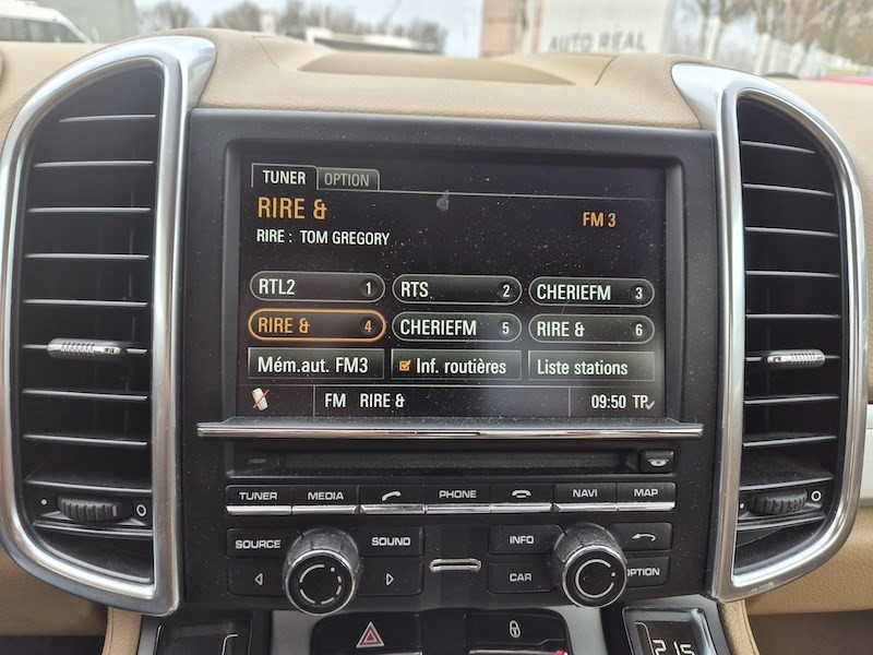 Porsche Cayenne 3.0D V6 Tiptronic S A  occasion � Muret - photo n�9