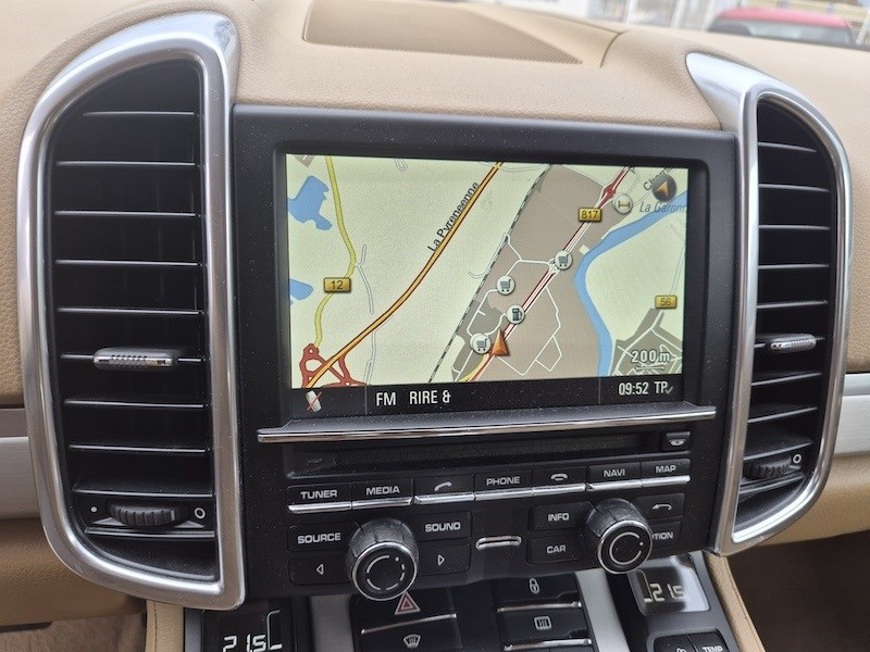 Porsche Cayenne 3.0D V6 Tiptronic S A  occasion � Muret - photo n�12