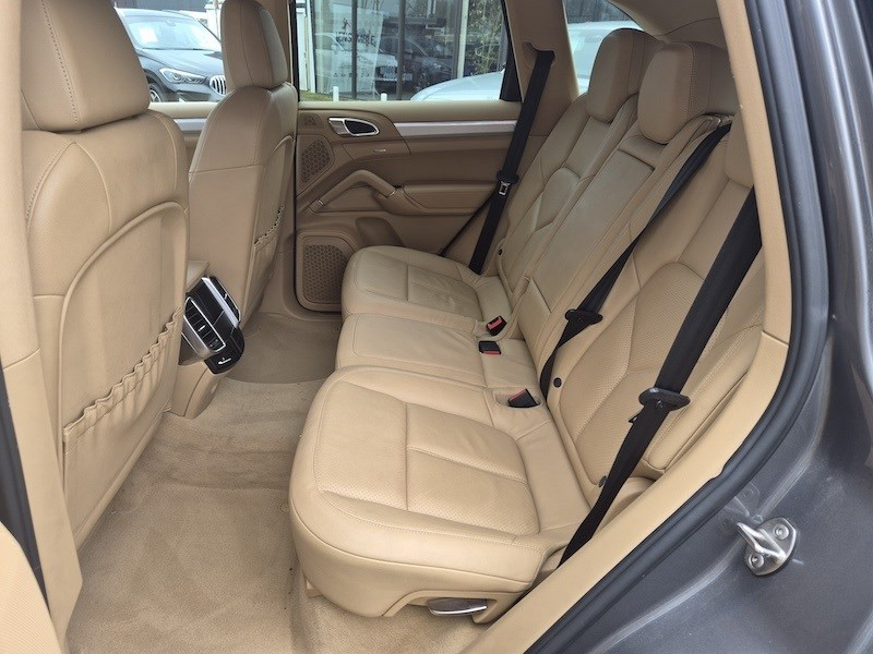 Porsche Cayenne 3.0D V6 Tiptronic S A  occasion � Muret - photo n�13